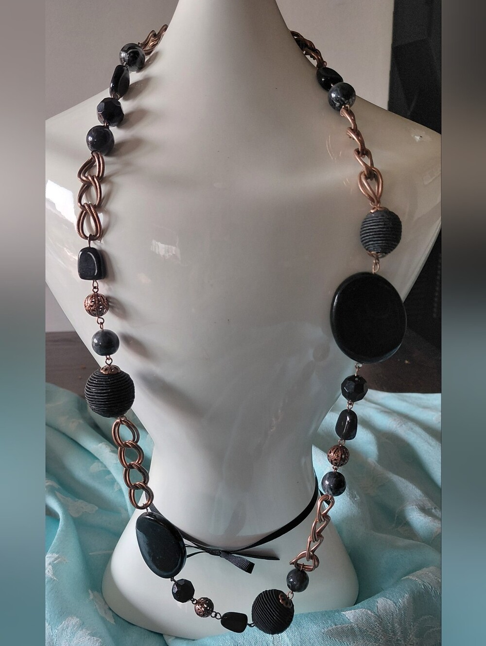 Elegant 2 Pc Black and Gold and Copper Necklace N Earrings Set